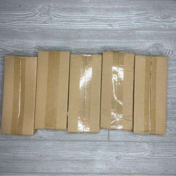 Nwt 5 clear plastic folding Jewlery holders bi fold ring necklace & earring spot - Picture 2 of 3